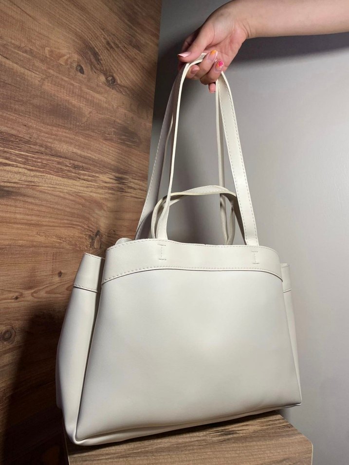 Minimalist Beyaz Deri Kadın Çanta - Görsel 3