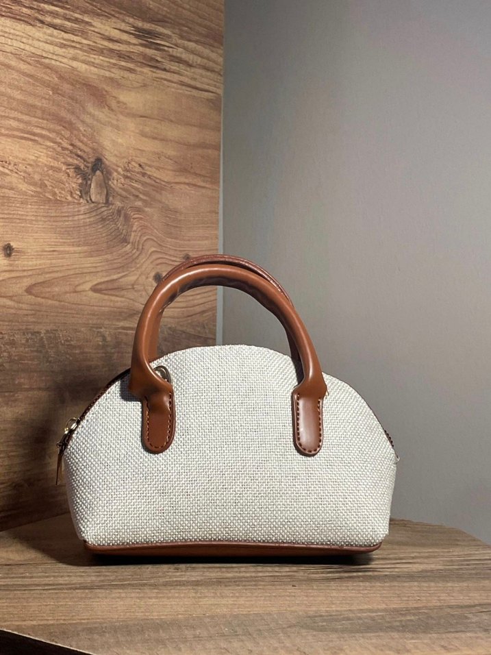 Krem Renk Mini El Çantası  Yüksek Kalite  Şık Tasarım - Görsel 5