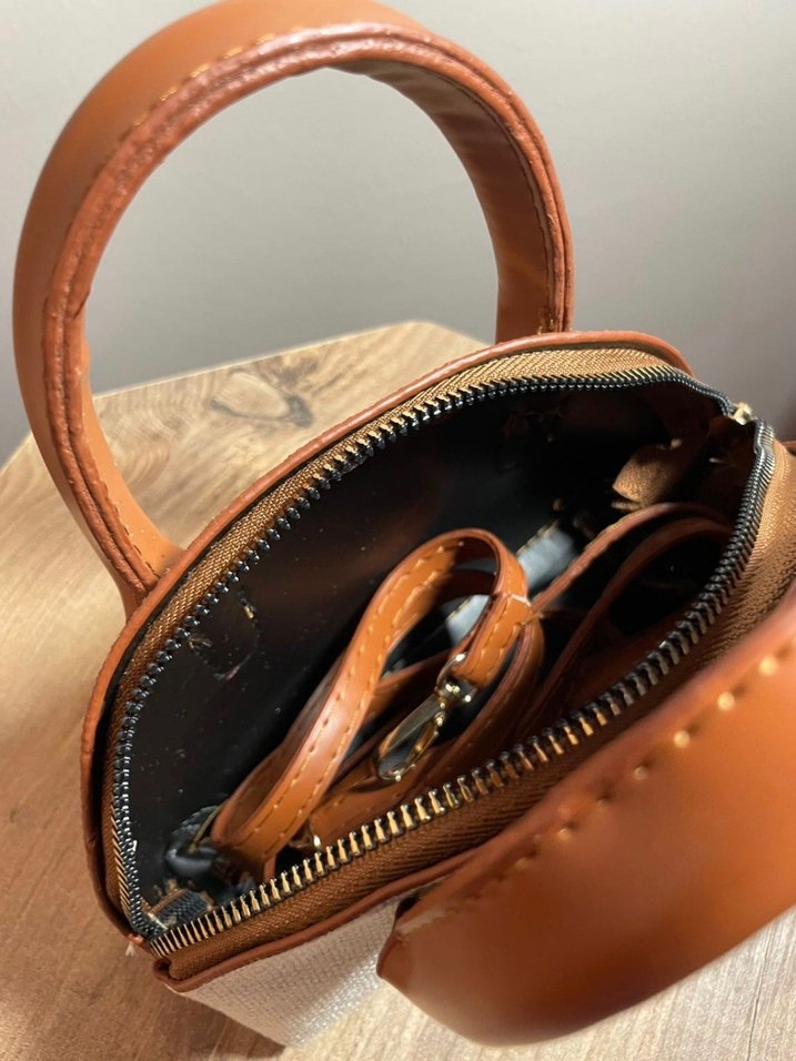 Krem Renk Mini El Çantası  Yüksek Kalite  Şık Tasarım - Görsel 3