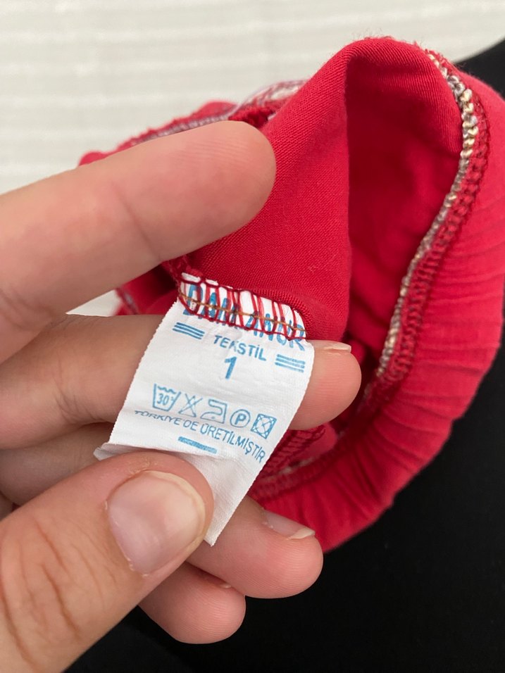 Kız Çocuk Kırmızı Nakışlı Tayt - Görsel 2