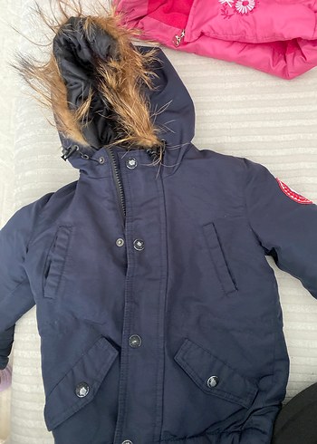 Kürklü Kapüşonlu Koyu Mavi Kadın Ceketi - Görsel 2