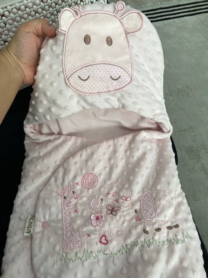 Pembe Nakışlı Bebek Battaniyesi Kundak Anakucağı - Görsel 2