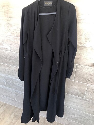 Zara SİYAH BELİ LASTİKLİ KAP