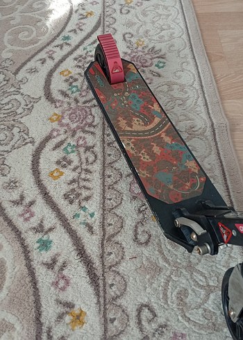 Renkli Çocuk Scooter'ı - Görsel 4