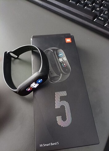 Xiaomi mi band 5