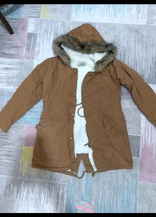 Koyu sarı mont kaban 