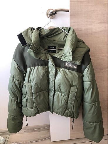 mont bershka