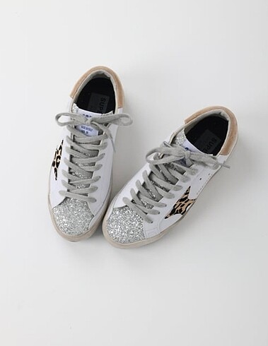Golden Goose Deluxe Golden Goose