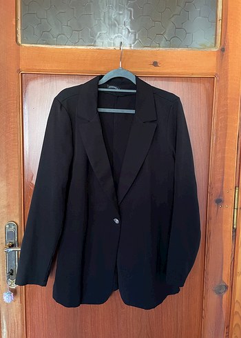 l Beden Siyah Düğmeli Kadın Blazer Ceket