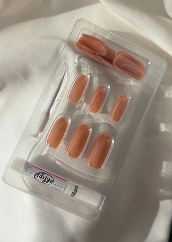 Nude Badem takma tırnak - Görsel 3