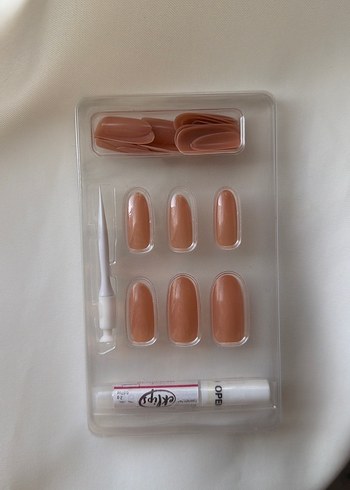 Nude Badem takma tırnak - Görsel 2