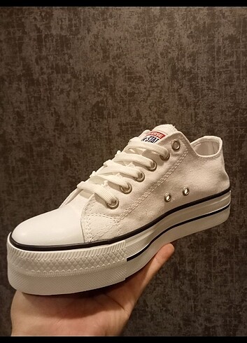 Converse Ayakkabı