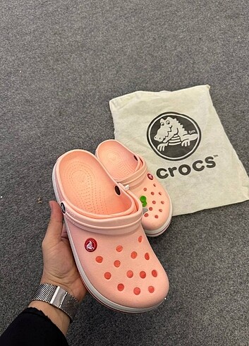 Crocs