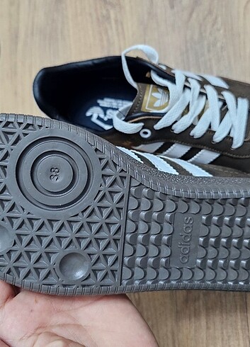 Adidas Samba brown