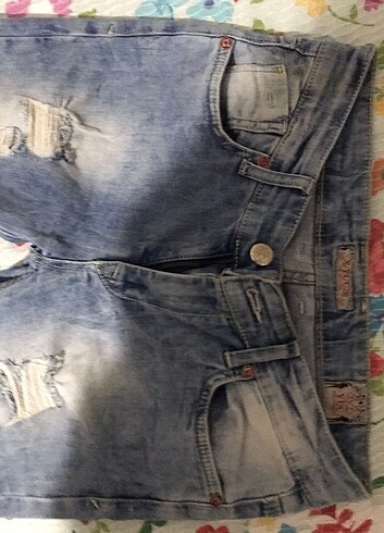 xs Beden Yırtık jean