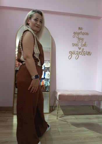 Diğer Dantel Detaylı Keten Takım