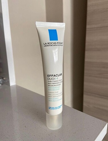 LA ROCHE POSAY