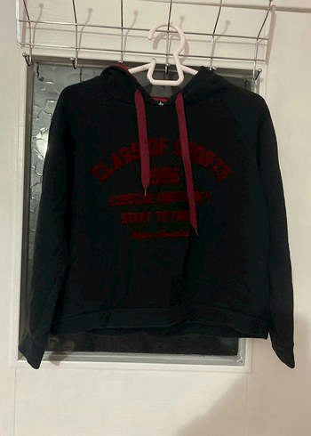 Siyah Kapüşonlu Uzun Kollu Sweatshirt - Görsel 2