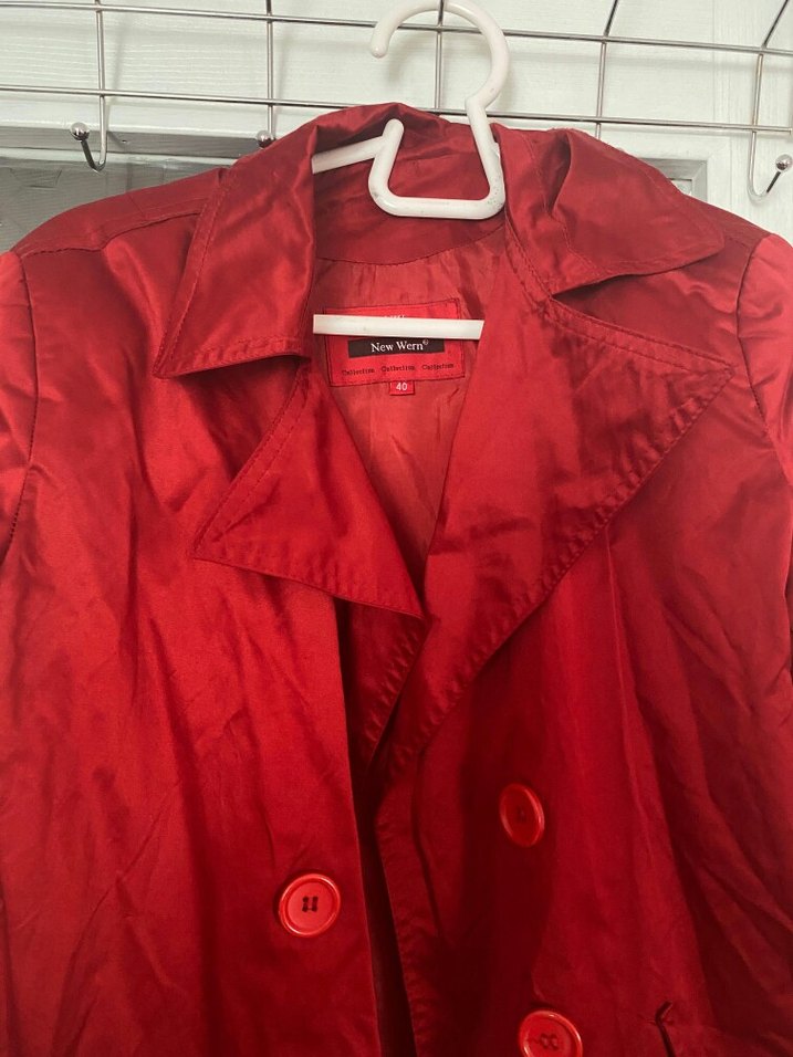 Düğmeli Kırmızı Midi Trençkot - Görsel 2