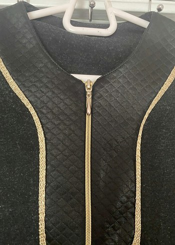 Siyah Uzun Nakışlı Kadın Ferace - Görsel 3