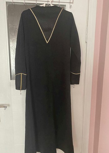 Siyah Uzun Nakışlı Kadın Ferace - Görsel 4