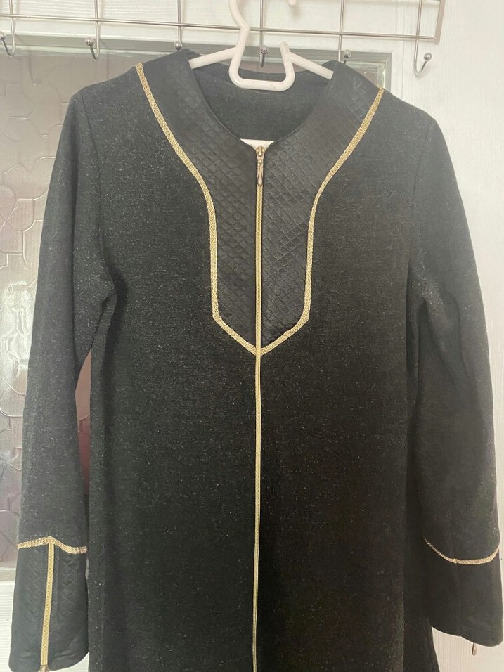 Siyah Uzun Nakışlı Kadın Ferace - Görsel 2