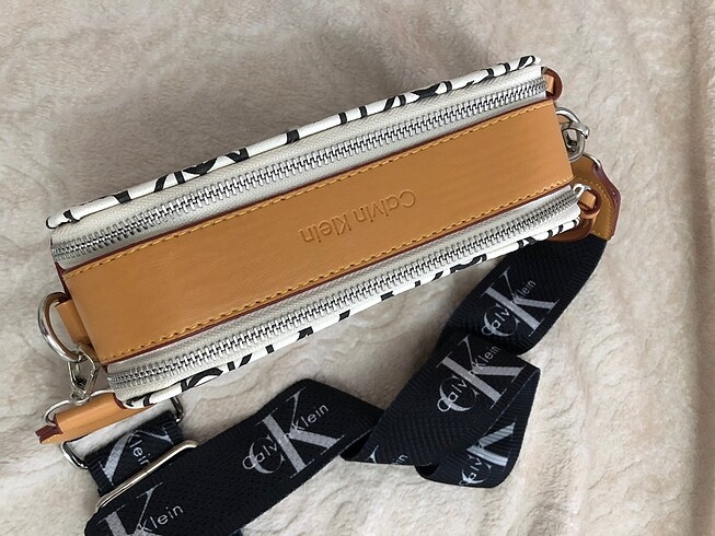Calvin Klein Çapraz çanta ck