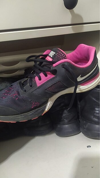 Nike spor ayakkabı