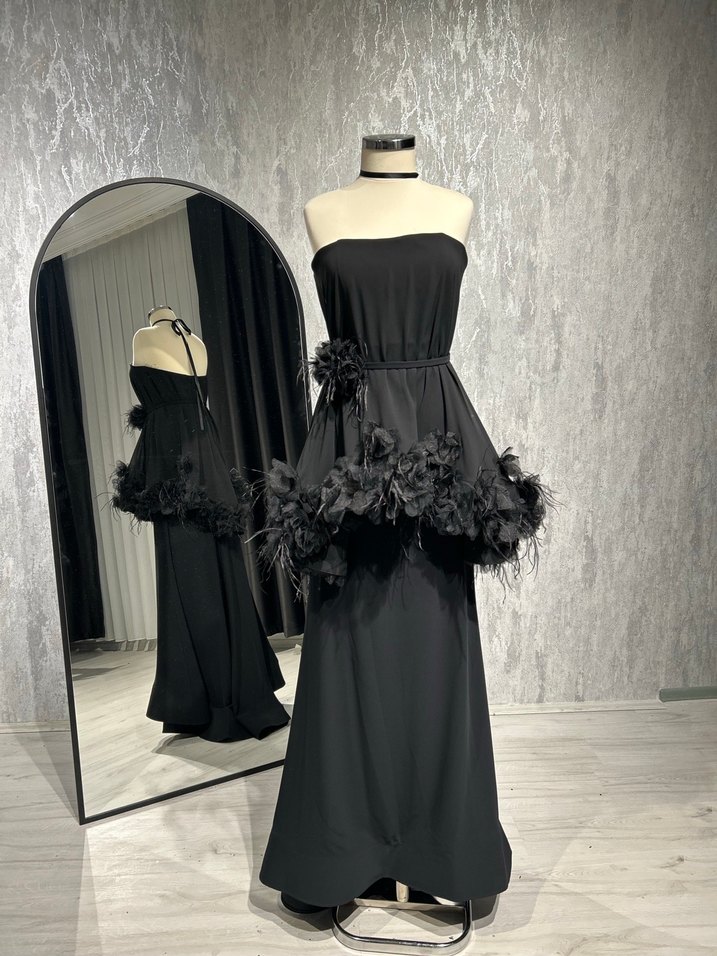 Siyah Drapeli Uzun Straplez Kadın Elbise - Görsel 3