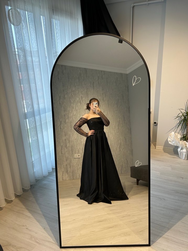 Siyah Drapeli Uzun Straplez Abiye Elbise - Görsel 4