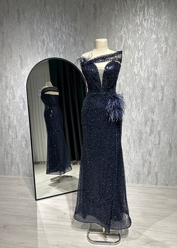 İşlemeli Drapeli Lacivert Uzun Abiye Elbise - Görsel 4