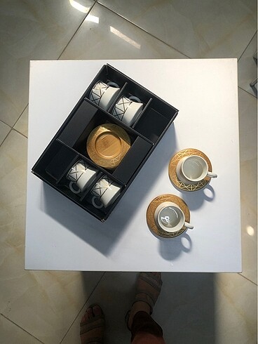  Beden Arow Anton Bambu Tabaklı Porselen Kahve Seti