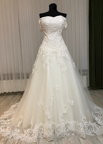 Vitrin Gelinliği Dantel Şıklığı Tam Takım Temiz 36 Beden - Görsel 11