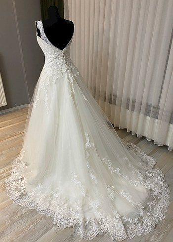 Vitrin Gelinliği Temiz Tam Takım Dantel Şıklığı 34 Beden - Görsel 2