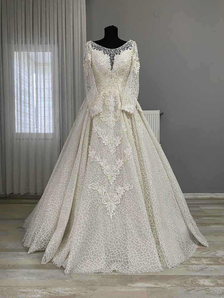 Uzun Kollu İvory Prenses Gelinlik 36-38-40 İpli - Görsel 3