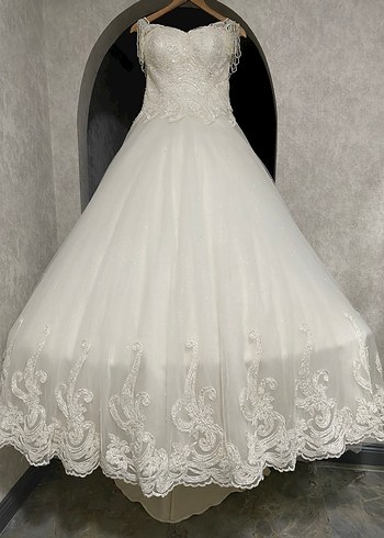 Kolları Boncuk Detay İpli Gelinlik İşlemeli 36-38 - Görsel 4