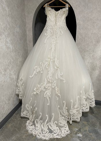 Kolları Boncuk Detay İpli Gelinlik İşlemeli 36-38 - Görsel 5