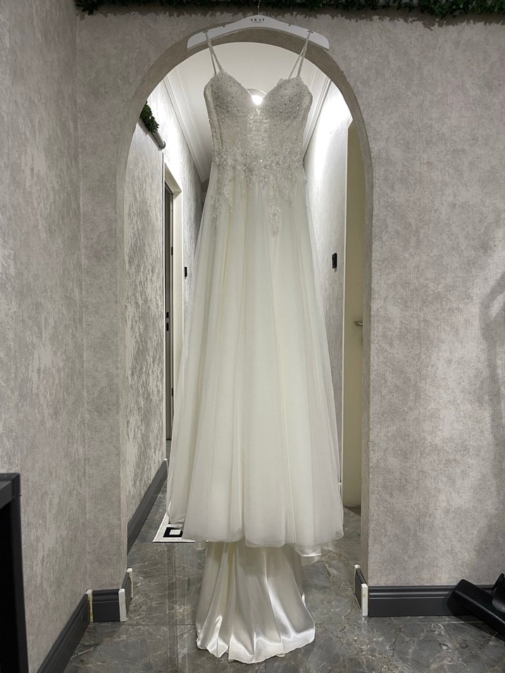 Balon Kol İp Aslılı Sırt İpli Gelinlik Tam Takım Temiz - Görsel 5