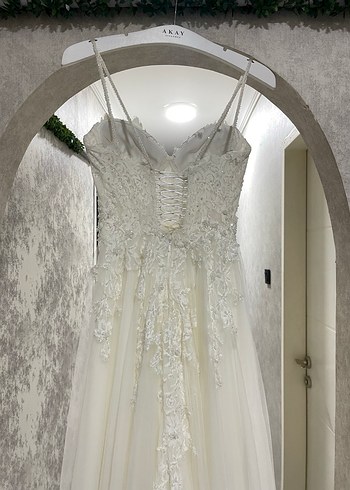 İp Askılı Balon Kol Gelinlik Sırt İpli İşlemeli Temiz Tam Takım - Görsel 6