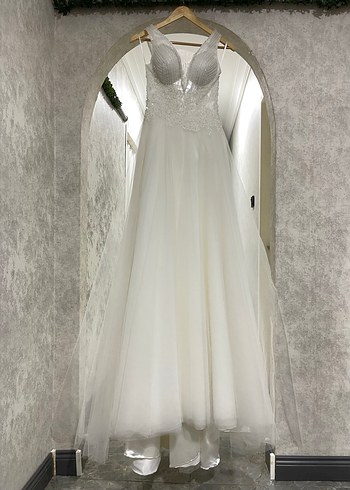 V Yaka Helen İpli Taş İşlemeli Gelinlik Tam Takım Temiz - Görsel 9