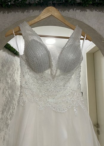 V Yaka Helen İpli Taş İşlemeli Gelinlik Tam Takım Temiz - Görsel 10