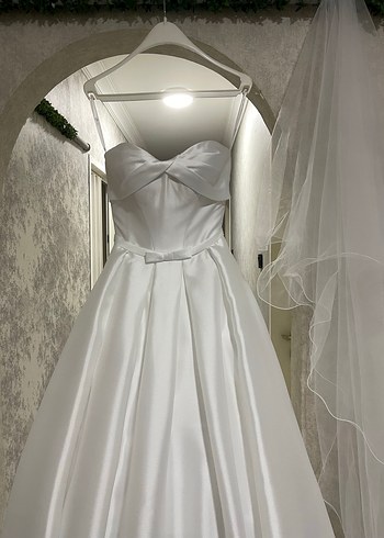 OlegCassini Straplez Saten Gelinlik Cep Detaylı İpli 34-36 - Görsel 6