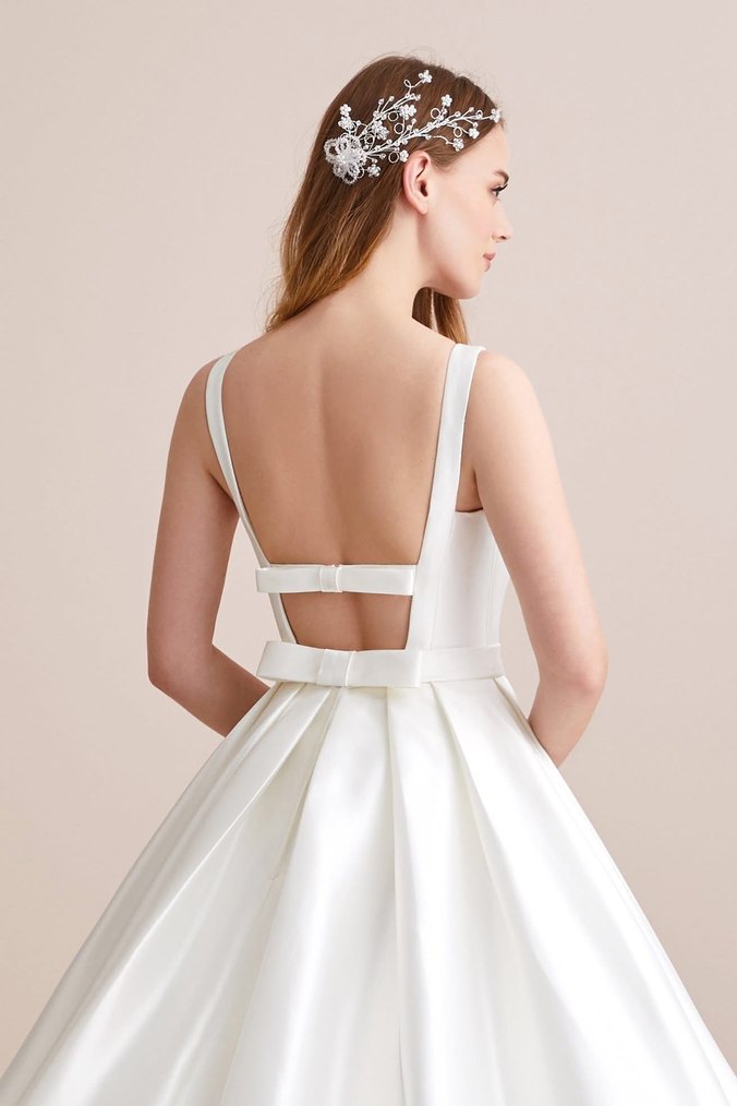 Oleg Cassini Sırt Fiyonk Detay Saten Gelinlik 34-36 - Görsel 4