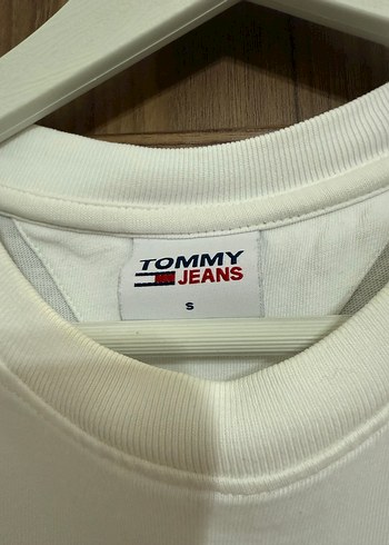 s Beden Tommy Hilfiger Tişört