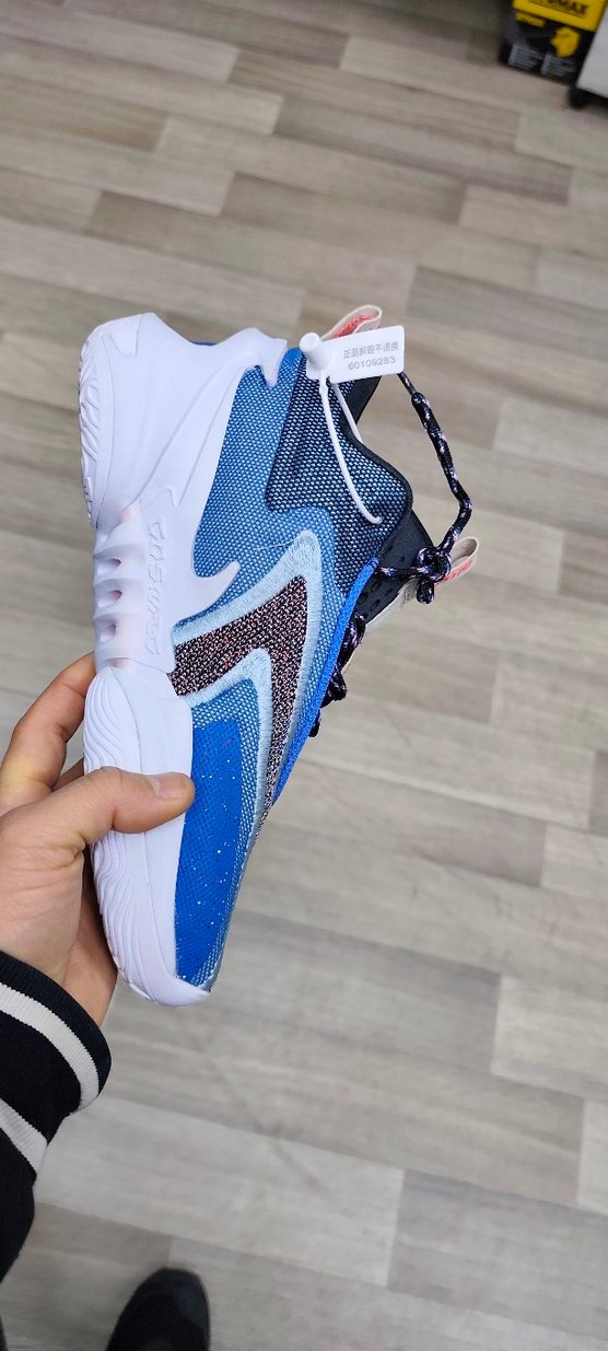 Nike basketbol ayakkabısı - Görsel 3