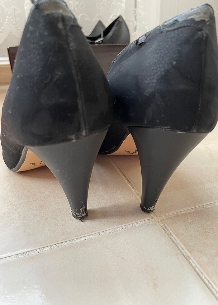 Topuklu ayakkabı - Görsel 3