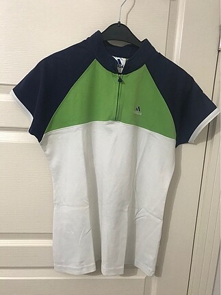 38 Beden Adidas tişört