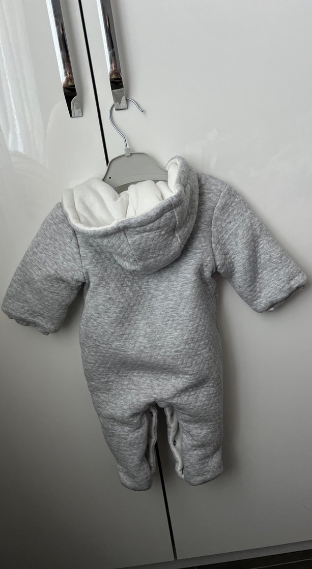 Gri Örgü Bebek Tulumu - Görsel 2