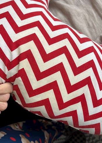 Kırmızı Desenli Hamile ve Emzirme Yastığı - Görsel 4