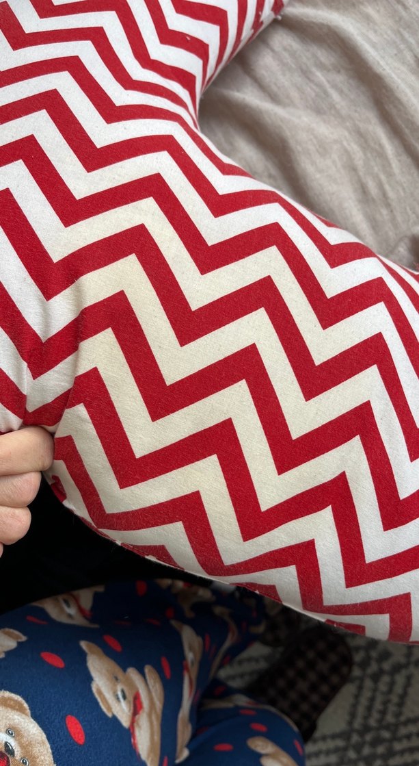 Kırmızı Desenli Hamile ve Emzirme Yastığı - Görsel 4